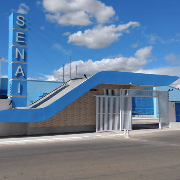 Fachada da escola 4