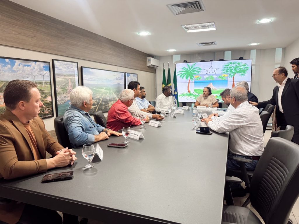 SINDRECICLA-RN reúne investidores indianos para apresentar projeto de siderúrgica verde ao Governo do Estado
